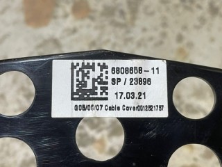 Кронштейн центральной консоли, ориг. номер 51166808658, BMW X5M F95 2019-2023