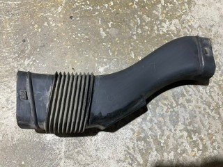 Впускной патрубок, ориг. номер 13718689753, BMW X5M F95 2019-2023