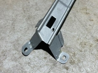 Кронштейн поручня задний левый, ориг. номер 51167221009, BMW 3-Series F30 2015-2020