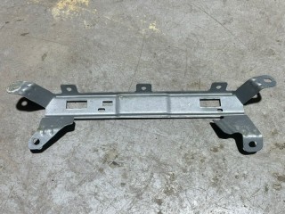 Кронштейн поручня задний левый, ориг. номер 51167221009, BMW 3-Series F30 2015-2020