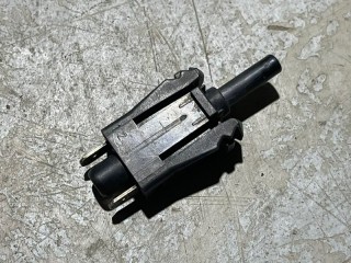 Датчик закрывания двери, ориг. номер A0015458714, Mercedes-Benz 190 w201