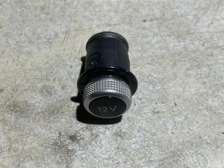 Заглушка прикуривателя, ориг. номер 8W0919311, Audi Q7 II 4M 2015-2019