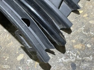 Накладка противотуманной фары правая, ориг. номер 6RU853666F, Volkswagen Polo