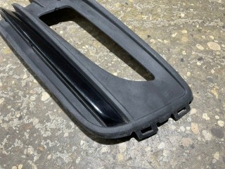 Накладка противотуманной фары левая, ориг. номер 6RU853665F, Volkswagen Polo
