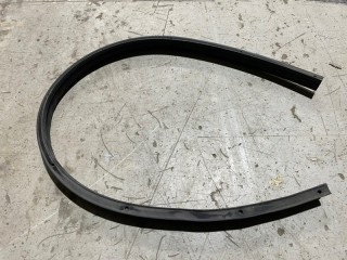 Уплотнитель двери передний, ориг. номер 6RU837697A, Volkswagen Polo