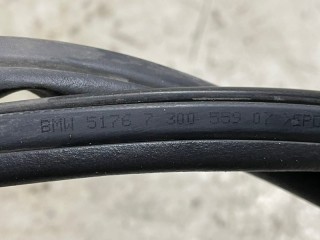 Уплотнитель капота, ориг. номер 51767300559, Mini Hatch F55