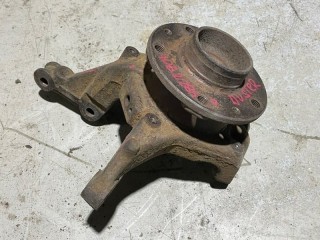 Кулак поворотный передний правый, ориг. номер 8200881829, Renault Duster