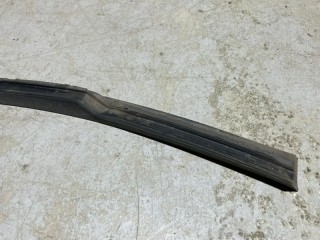 Уплотнитель двери задний правый, ориг. номер L5CG867370B, Jetta VS5