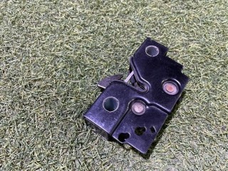 Замок капота, ориг. номер 5U0823509G, Volkswagen Polo