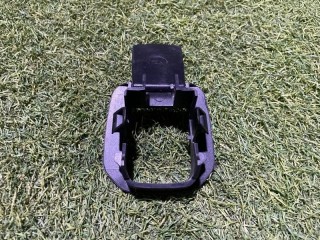 Накладка Iso fix, ориг. номер 52207319604, BMW f30 2011-2016