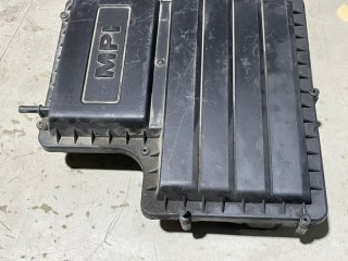 Корпус воздушного фильтра, ориг. номер 04E129607, Volkswagen Polo 5 2009-2014