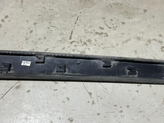 Накладка молдинг двери передняя левая, ориг. номер 87713H0500, Kia Rio X-LINE