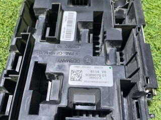 Блок предохранителей, ориг. номер 61149389070, BMW f30 2011-2016