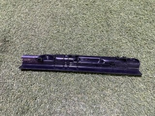 Накладка направляющей сиденья правая, ориг. номер 52107243558, BMW f30 2011-2016