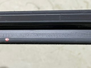 Уплотнитель стекла двери задний, ориг. номер 6600005269, Geely Coolray SX11 2019-2024