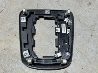 Накладка кулисы, ориг. номер 84642H0100, Kia Rio 4 2017-2020