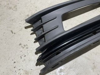 Накладка противотуманной фары левая, ориг. номер 6RU853665F, Volkswagen Polo 5 2009-2014