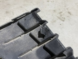 Накладка противотуманной фары левая, ориг. номер 6RU853665F, Volkswagen Polo 5 2009-2014