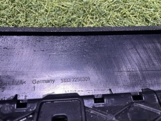 Накладка двери наружная передняя левая, ориг. номер 51337258309, BMW f30 2011-2016