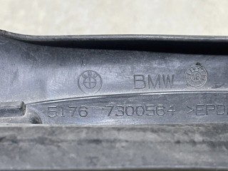 Уплотнитель крыла передний правый, ориг. номер 51767300564, MINI Hatch F56