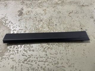 Накладка молдинг двери задняя правая BMW X1 F48 2015-2019, 51137352094