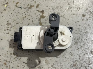 Моторчик привода заслонок BMW X5 G05 2018-2023, 51749464870