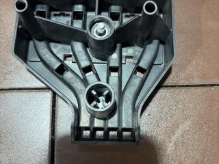 кронштейн (крепление), ориг. номер CBZ, 03F905487, 03F905487A, Volkswagen Touran 2003-2006