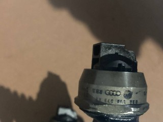 форсунка, ориг. номер ATD, AVB, 038130073AJ, 038130073J, Skoda Superb 2001-2006