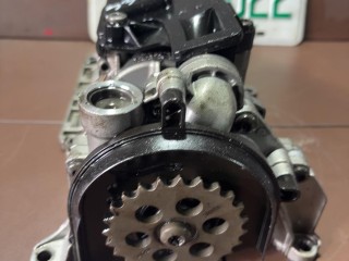 насос масляный BMW X3 E83 2006-2010, N47 D20 C, 2.0 л, дизель, N47D20C