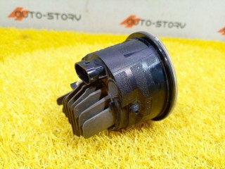 Фара противотуманная левая, ориг. номер 8122048051, Toyota Camry V70