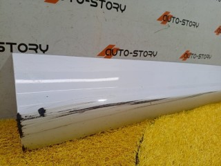 Накладка двери передней правой, ориг. номер 80A853960BGRU, Audi Q5 80A