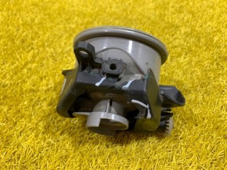 Фара противотуманная правая, ориг. номер 8121147010, Toyota Auris E18 2012-2015