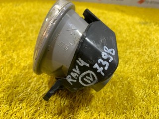 Фара противотуманная левая, ориг. номер 8122002110, Toyota Auris E18 2012-2015