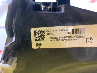 Кронштейн переднего бампера левый, ориг. номер 51119881249, BMW X7 G07 2018-2022
