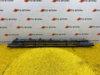 Решетка в бампер центральная, ориг. номер 32210436, Volvo XC40 2017-2022