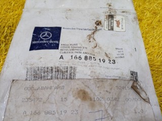 Заглушка буксировочного крюка, ориг. номер A1668851923, Mercedes-Benz M-Class W166 2011-2015