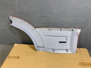 Накладка двери задней левой, ориг. номер 5757A025WB, Mitsubishi Pajero 4
