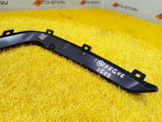 Накладка переднего бампера правая, ориг. номер 51118092248, BMW X6 G06 2019-2023