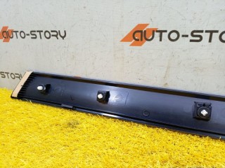 Накладка двери передней левой, ориг. номер 808774CM1B, Nissan X-Trail T32 2013-2019