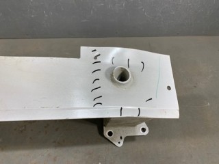 Усилитель переднего бампера, ориг. номер 5027140700C15, Geely Monjaro 2021-2026