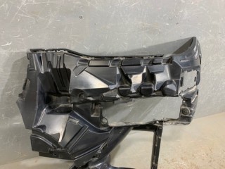 Кронштейн переднего бампера левый, ориг. номер 51118069891, BMW X7 G07 2018-2022