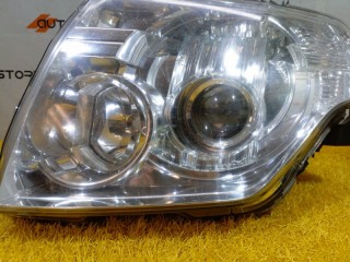 Фара левая, ориг. номер 8301C811, Mitsubishi Pajero 4