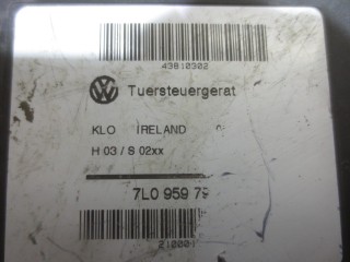 Моторчик стеклоподъемника, ориг. номер 7L0959703, Volkswagen Touareg GP