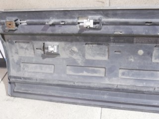 Накладка двери задней правой, ориг. номер 7P6854950H, Volkswagen Touareg NF