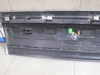 Накладка двери задней правой, ориг. номер 7P6854950H, Volkswagen Touareg NF