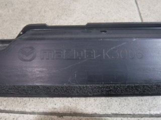 Кронштейн накладки на порог (наружней), ориг. номер TK4851RC2, Mazda CX-9 EW