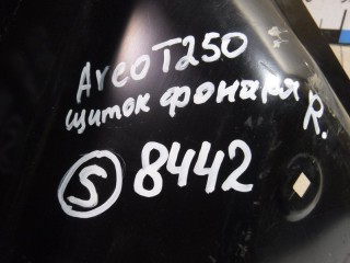 Щиток фонаря, ориг. номер 96648398, Chevrolet Aveo T250 2006-2012
