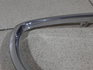 Накладка на решетку правая, ориг. номер 51137412324, BMW 5-series F10 2009-2013