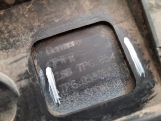 Накладка двери передней левой, ориг. номер 7P6854939CGRU, Volkswagen Touareg NF