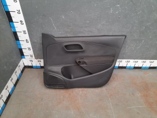 Обшивка двери передней правой, ориг. номер 6RU867012E, Volkswagen Polo Sed